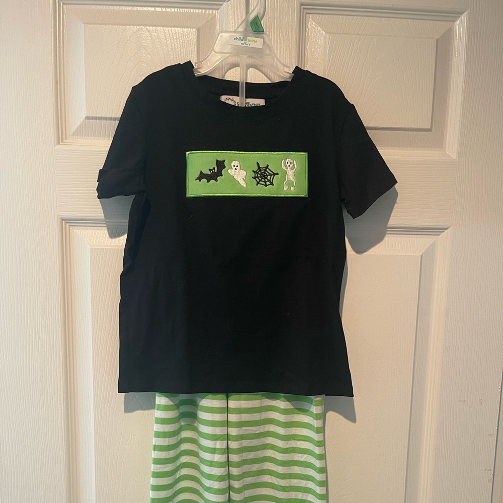 NWOT size 6/7 Spooky Night shirt/pants set